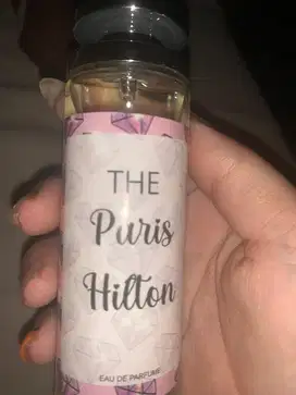 pARFUME  THE PARIS HIlToN