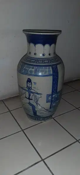 GUCI ANTIK CINA
