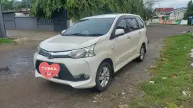 Toyota VELOZ Putih 1.3 Matic BK