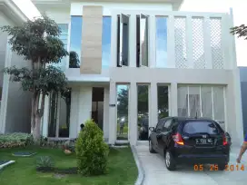 KACA FILM GEDUNG BERGARANSI