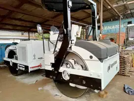 JUAL TANDEM ROLLER INGERSOLL RAND DD-90HF BUILT UP 2023