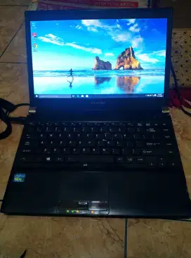 Laptop Toshiba Dynabook R-732 / Intel Core i5