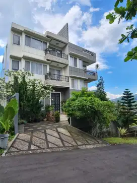 FOR SALE RUMAH DI CLUSTER BALI HILE SENTUL CITY