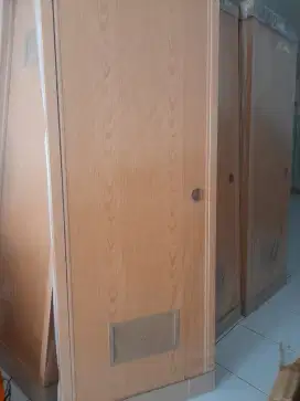 Pintu pvc kmr mandi urat kayu