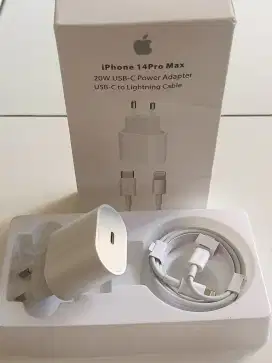 Charger iPhone 11/12/13/14 daya 20w tipe C