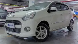 Daihatsu Ayla 1.0 X Bensin-MT 2017 Hitam /