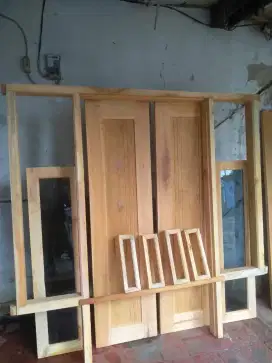 Jual berbagai kusen pintu dan jendela