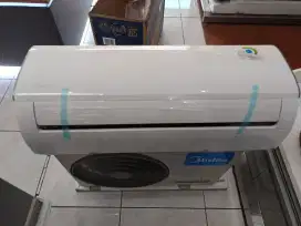 AC Midea ½ PK MSAF Baru