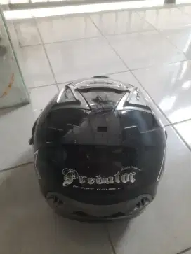 Helm Nhk Predator