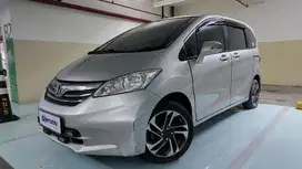 Honda Freed 1.5 E Bensin-AT 2013 Hitam /