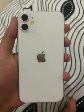 iPhone 11  128GB