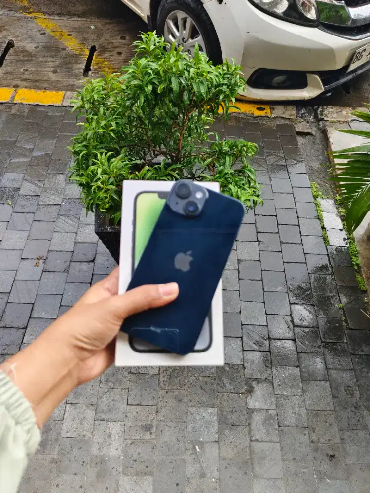 Ip 14 128 ibox garansi resmi ibox