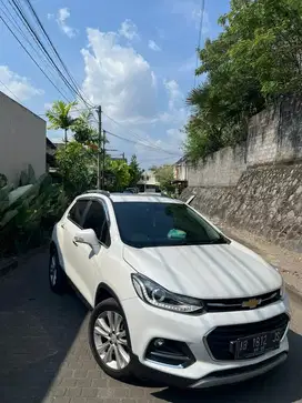 chevrolet trax premier turbo th 2018 putih