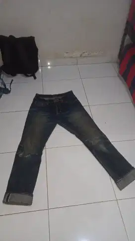 celana denim bobbyesjeans 14 oz