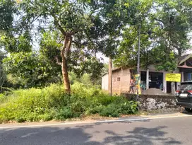 Tanah strategis, Jl. Raya Pacet Kab. Mojokerto, dekat Pacet Mini Park