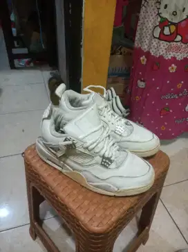 Nike AJ Retro4 white