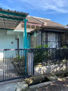 Dijual Rumah di Komplek Buana Citra Ciwastra Bandung LT 94 meter SHM