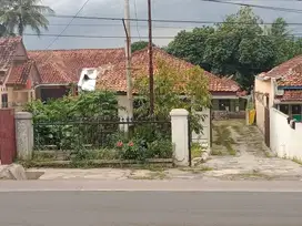 Dijual Rumah Pinggir Jalan Raya Bandung - Cianjur