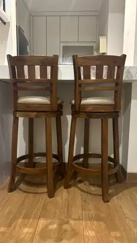 Kursi Bar / Bar Stool