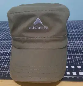 Topi eiger comando