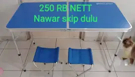 Meja lipat portable