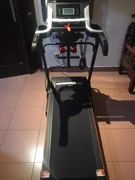 Treadmil elektrik CH28