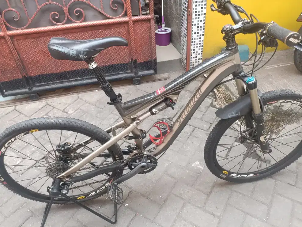 Sepeda specialized camber comp