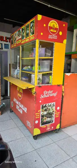 Gerobak ayam bakar