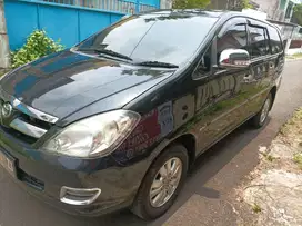 Toyota Kijang Innova - Manual (2005), Pribadi, Good Condition