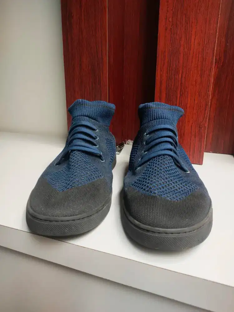 Sepatu Fendong slip on kaos kaki BB UK 43 insol 270