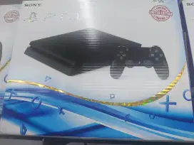 Playstation 4 slim 11.00