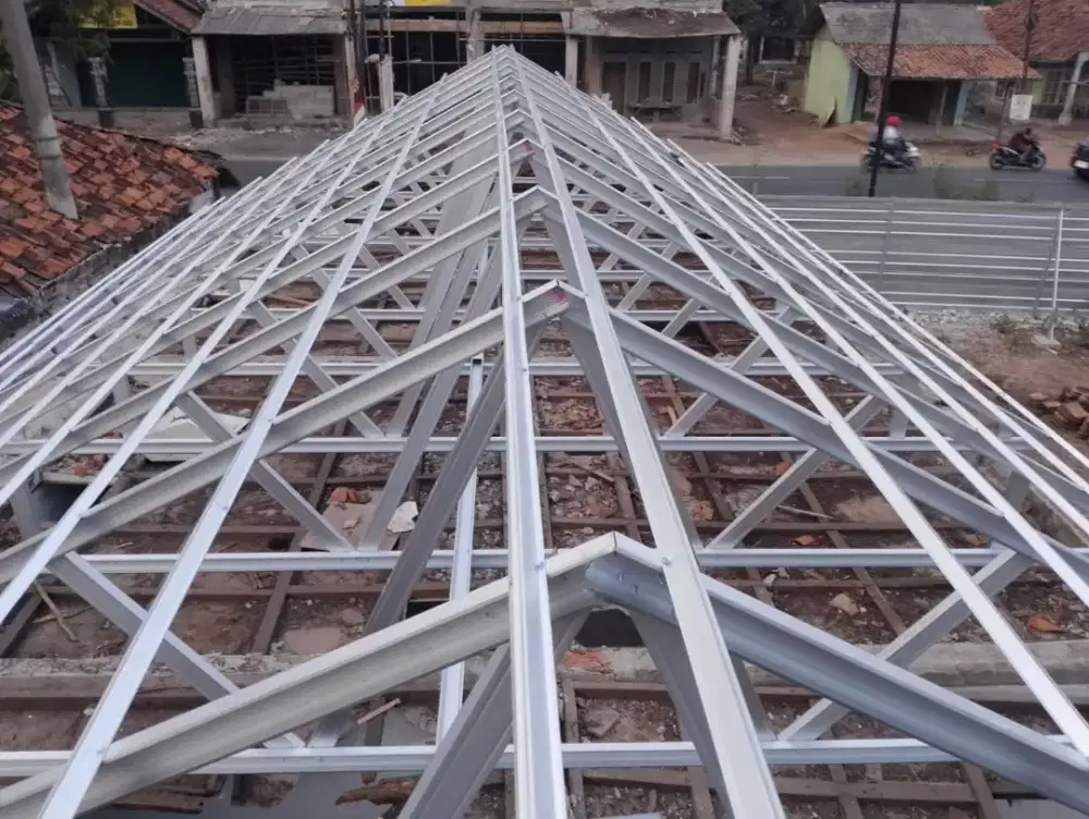 Rangka baja ringan