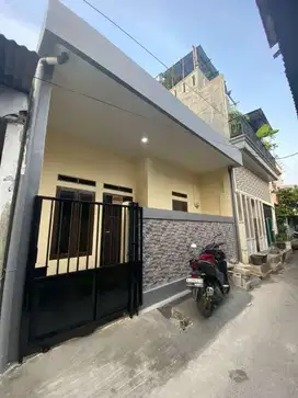 termurah rumah baru 2 lntai cmn 700 jt