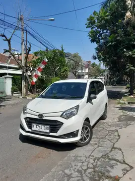 Daihatsu Sigra D +  2019 Bensin