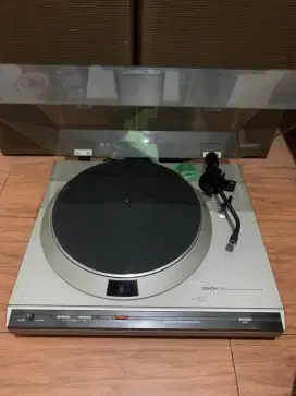 Turntable Denon bawa dari Jepang,sangat mulus,normal.