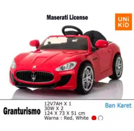 Mobil mainan Aki Masseratti grand tourism UK728 free ongkir terbatas