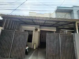 DIJUAL RUMAH CIPAYUNG JAKARTA TIMUR