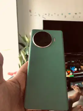 Tecno spark 20 pro + 8/256