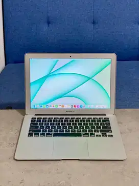MACBOOK AIR 13 INCH 2015