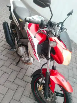 DIJUAL CEPAT yamaha vixion 2013