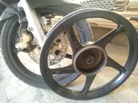 Velg nouvo Mio aerox Enkei r16