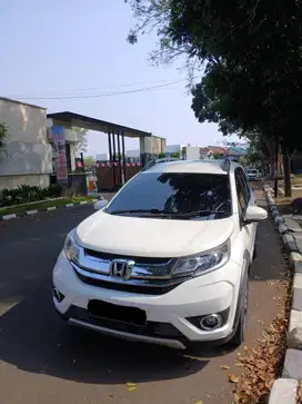 HONDA BR-V 1.5 E  AT TAHUN 2016