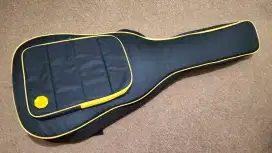 Octa case gitar akustik