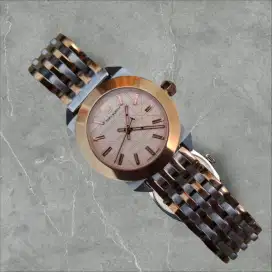 Jam tangan wanita murahTB tipe 8002 bekas