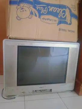 Tv tabung anti maling merk sharp 24 inc