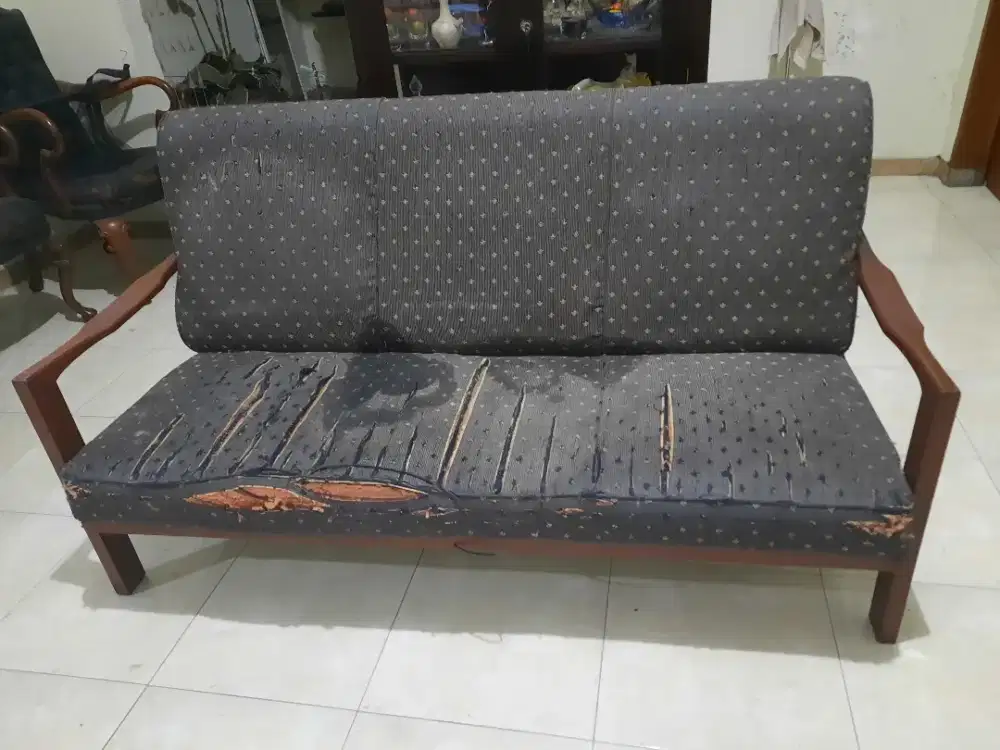 Kursi panjang jati lawas