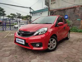 Honda Brio Satya 1.2 E Bensin-MT 2018 Abu /