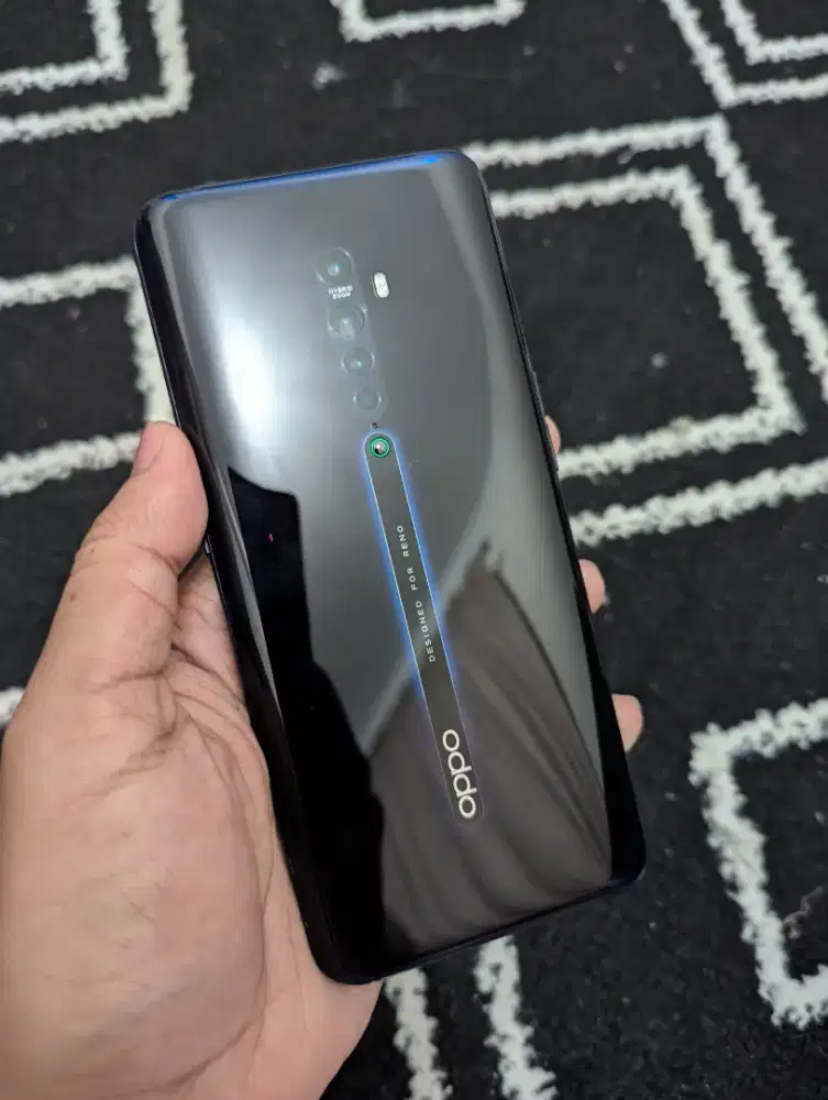 Oppo Reno 2 Sirip hiu langka (8/256Gb) Fullset original