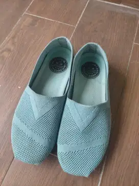 Wakai Slip On Tosca Size 36 Sepatu Preloved
