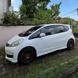 Honda JAZZ RS GE8 (2012) Manual Transmisi